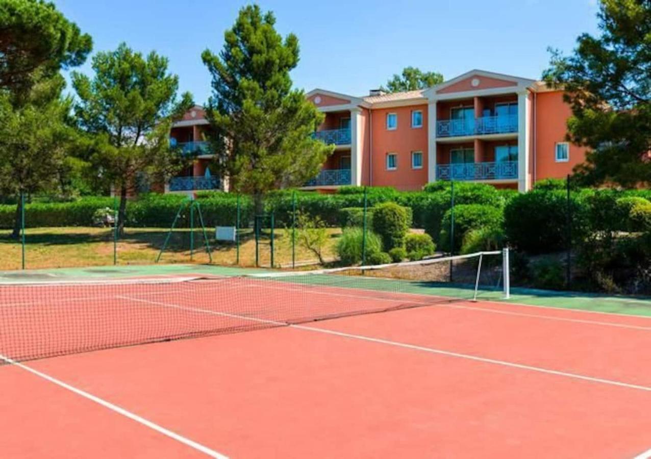 Oasis Des Grands Pins - Saint-Raphael - Residence Privee Avec Grande Piscine & Tennis Privee Exterior photo